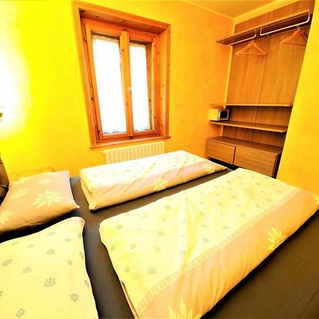 Residence Casa Longa By Livigno Accomodation Phòng bức ảnh