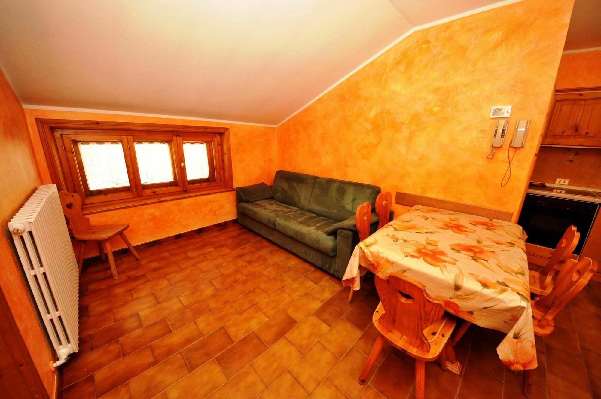 Residence Casa Longa By Livigno Accomodation Ngoại thất bức ảnh