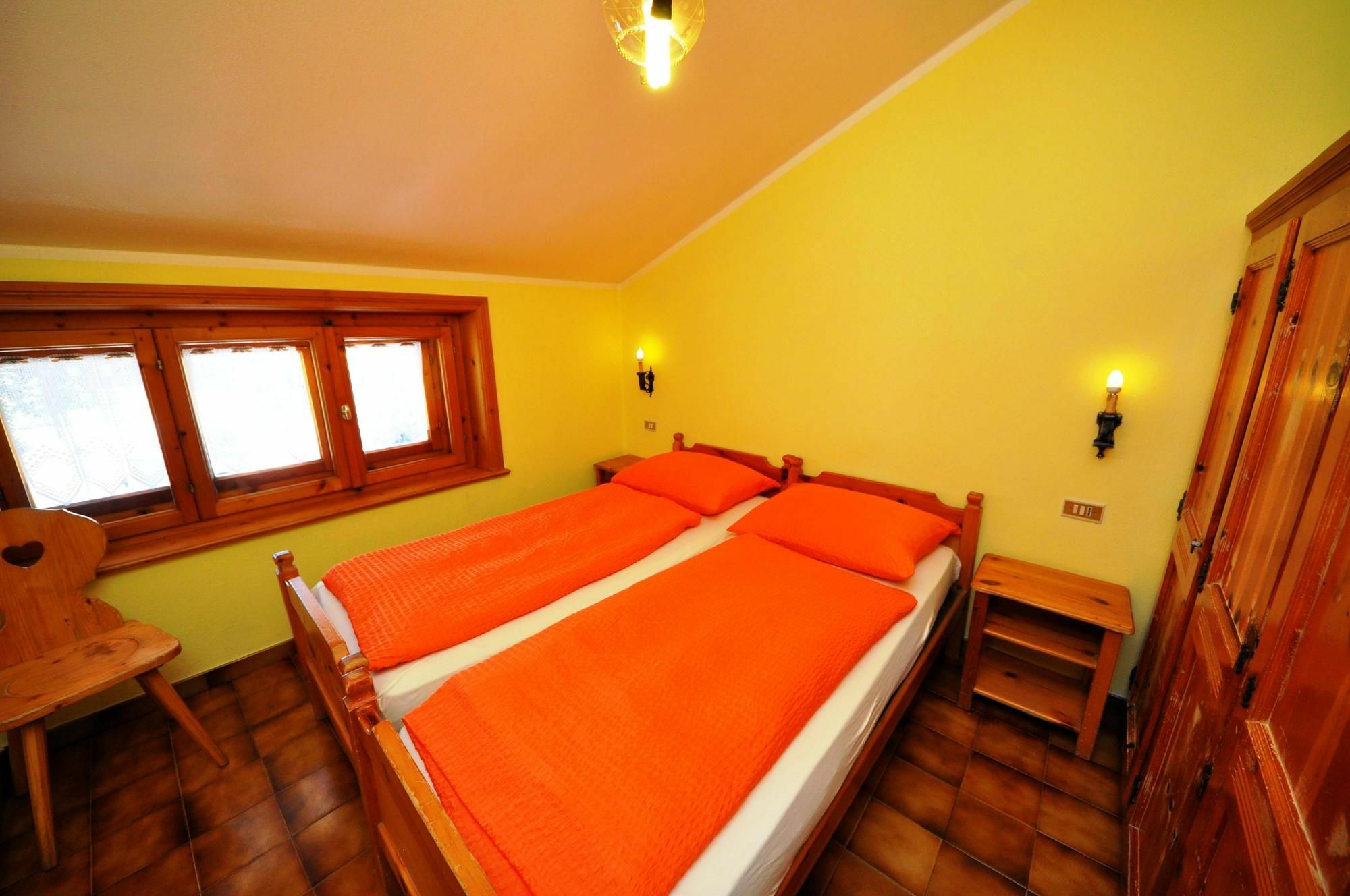 Residence Casa Longa By Livigno Accomodation Ngoại thất bức ảnh